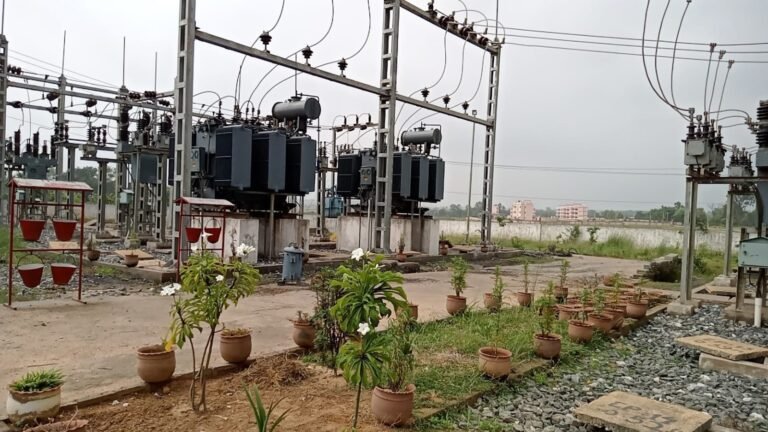 बारिश से बिजली की डिमांड में आई गिरावट, सिंचाई के लिए पम्प की नहीं पड़ रही जरुरत, तापमान में भी आई गिरावट का असर